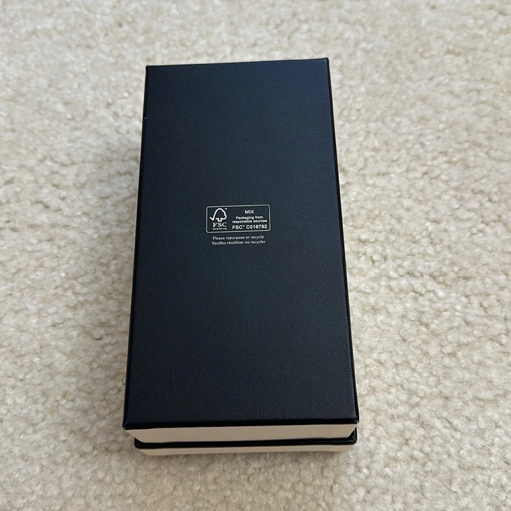 Jo Malone Gift Box - Picture 4 of 5